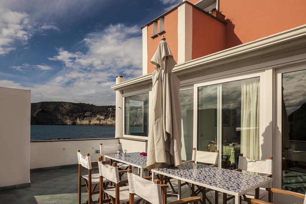 Appartamenti Le Pleiadi - Sant'Angelo D'Ischia Room photo