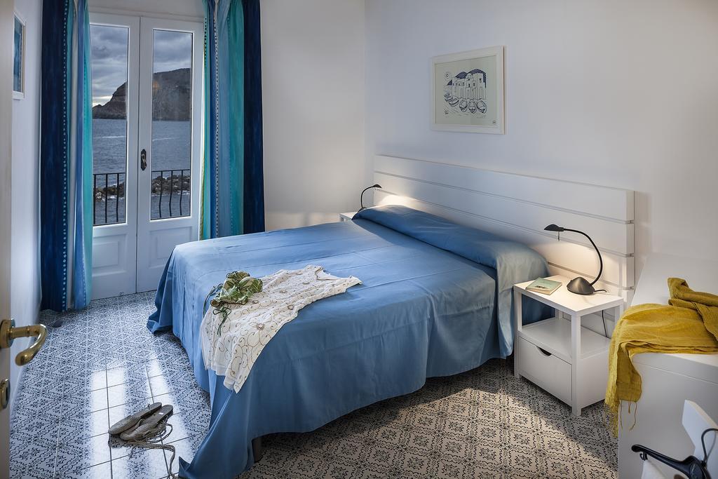 Appartamenti Le Pleiadi - Sant'Angelo D'Ischia Room photo