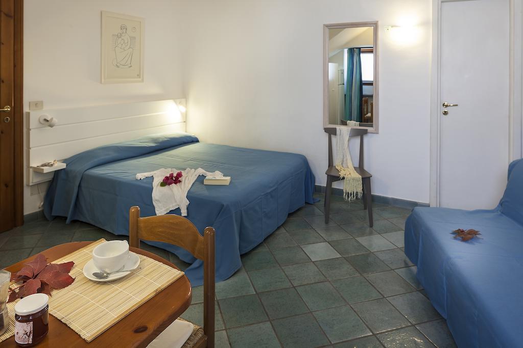 Appartamenti Le Pleiadi - Sant'Angelo D'Ischia Room photo